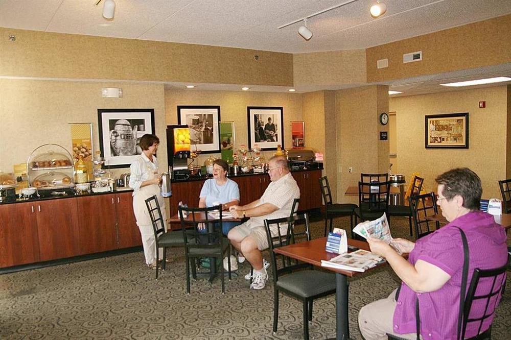 Hampton Inn Columbus/Delaware I-71 North Sunbury Restaurante foto